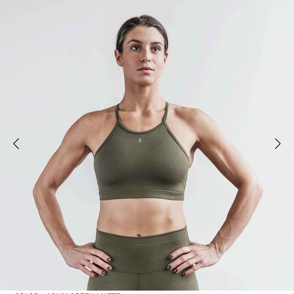 NO BULL matte halter sports bra
